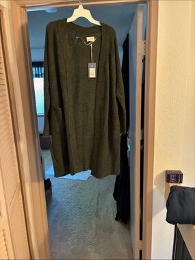 Women Dark Green Long Knit Cardigan Sweater